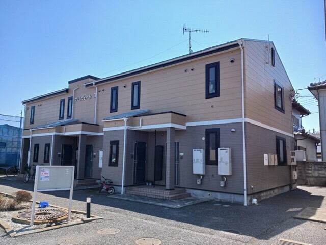 プリムヴェールＢ