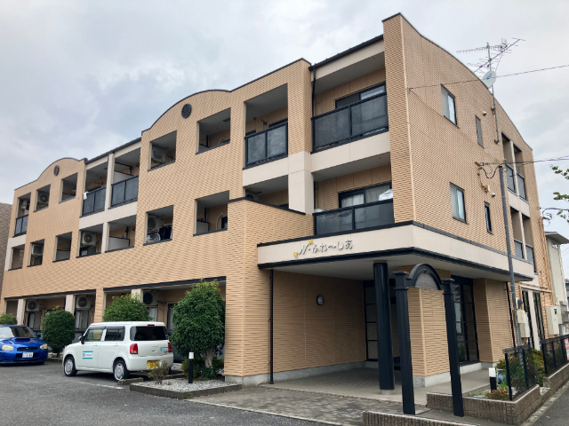 N・フレーシア