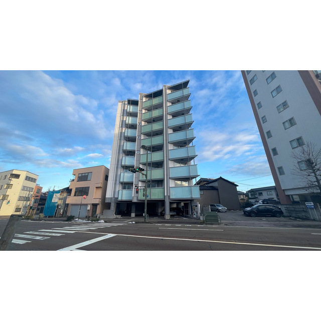 Maison金澤彦三