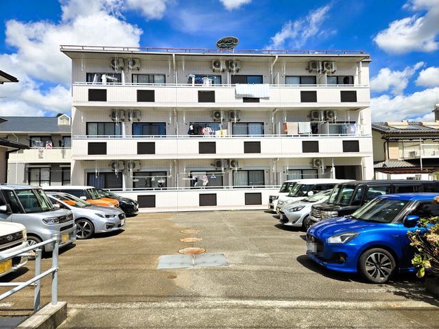 アバンギャルド朝倉