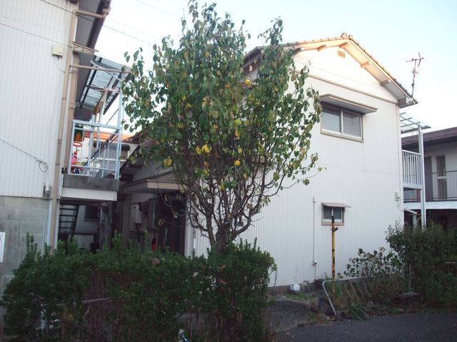 滝本勝也-貸家-若草町-南棟