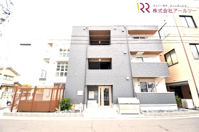 D-ROOM笹口