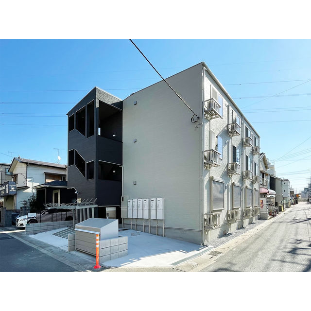 J-Maison獨協大学前