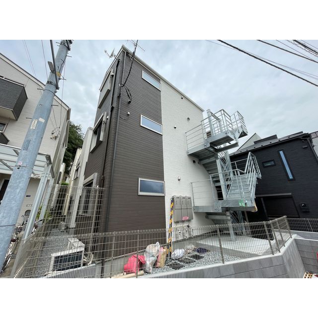 シュティル南太田