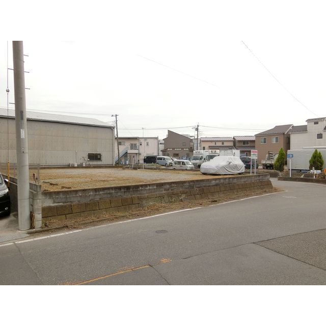村岡東鈴木駐車場