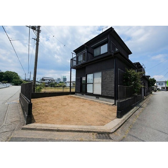 対面キッチンのゆったり18帖LDKのフルリノベ戸建て