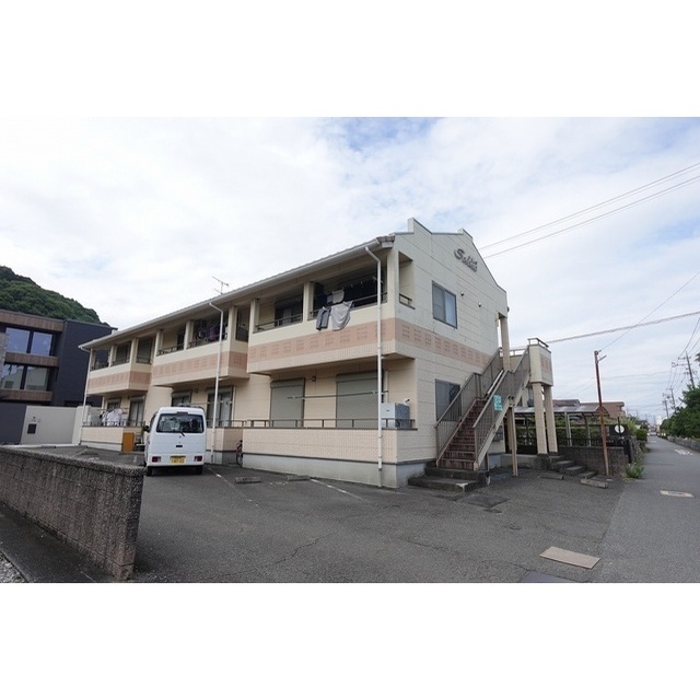 セレネ