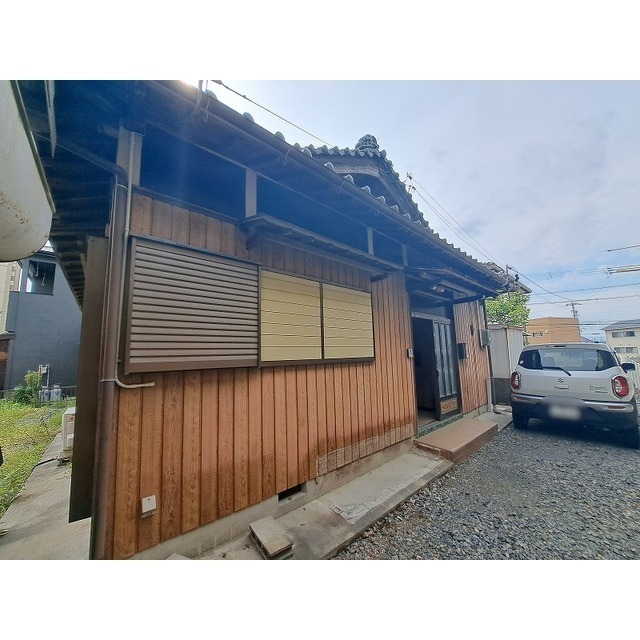 西条2丁目貸家