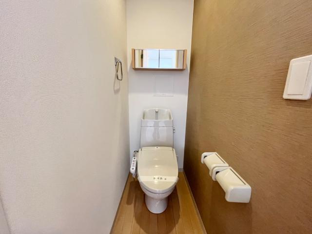 シャワー付トイレ