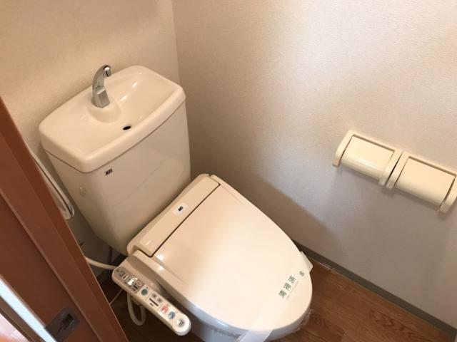 シャワー付トイレ