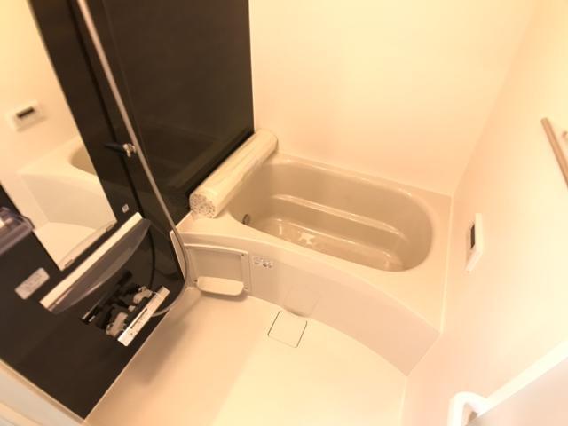 バス