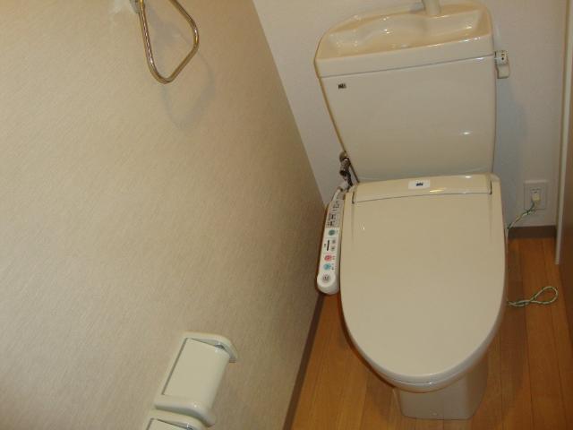 シャワー付トイレ