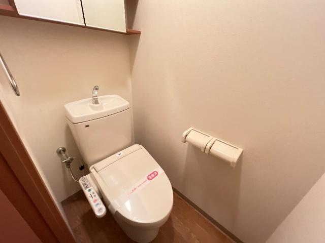 シャワー付トイレ