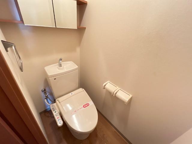 シャワー付トイレ