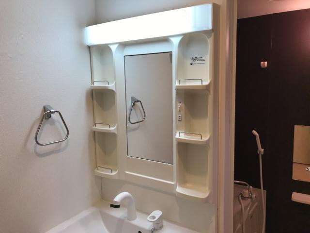 洗髪洗面化粧台