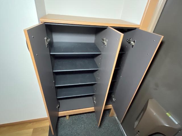 シューズボックス