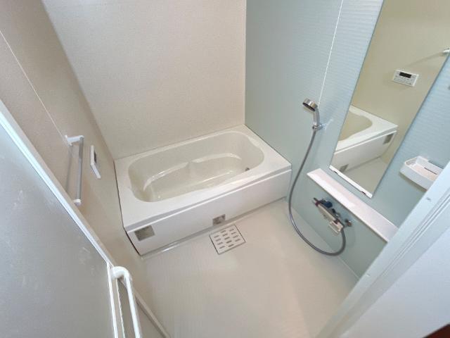 バス