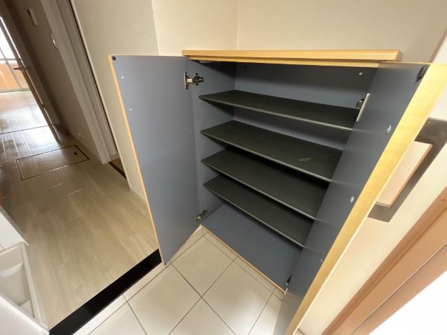 シュークローゼット