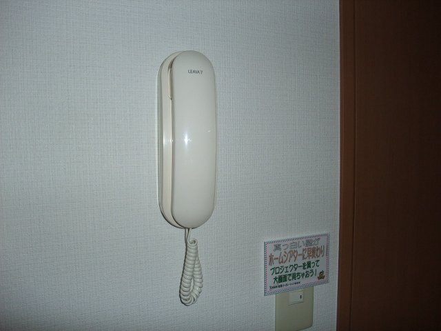 インターホン