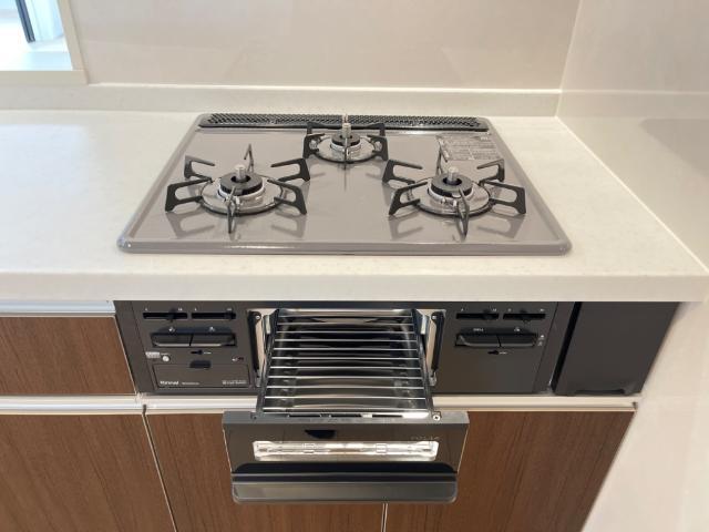 ３口ガスコンロ（イメージ）