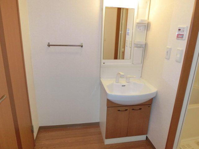 洗髪洗面化粧台