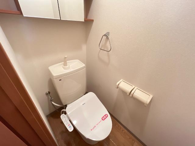 シャワー付トイレ