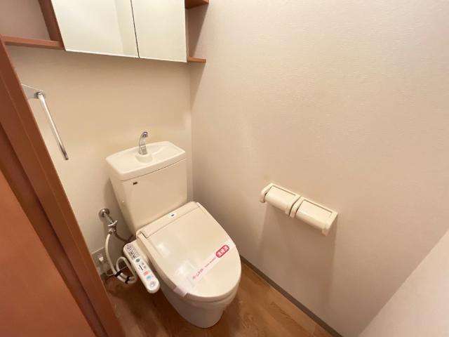 シャワー付トイレ