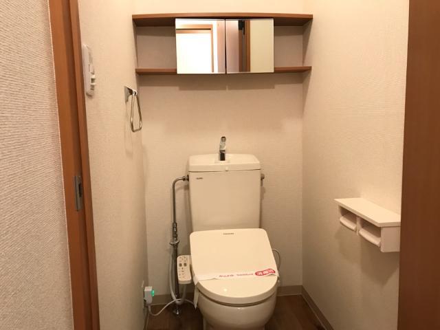 シャワー付トイレ