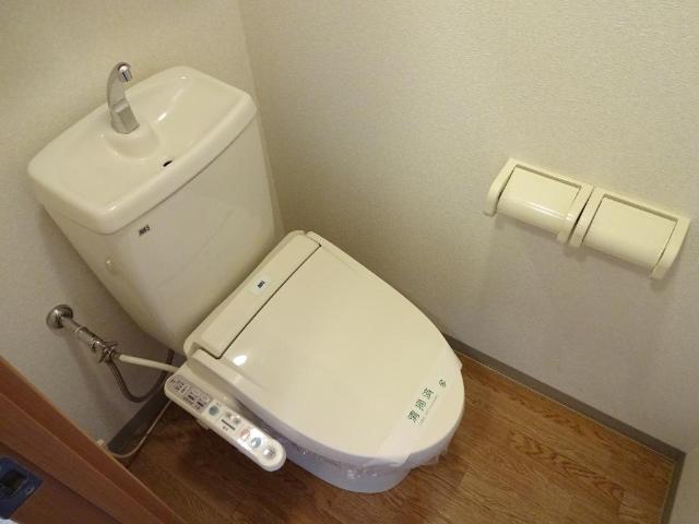 シャワー付トイレ