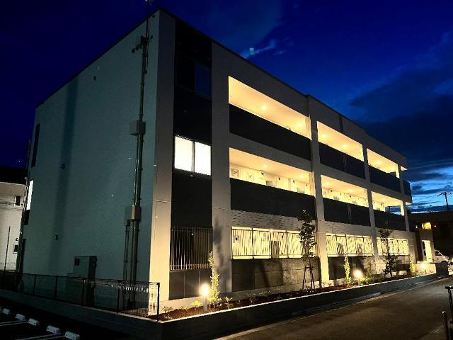 外観写真(夜)
