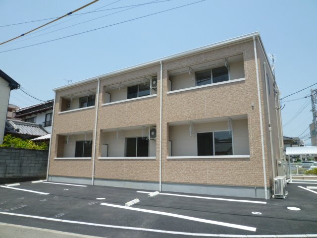 外観写真（昼）