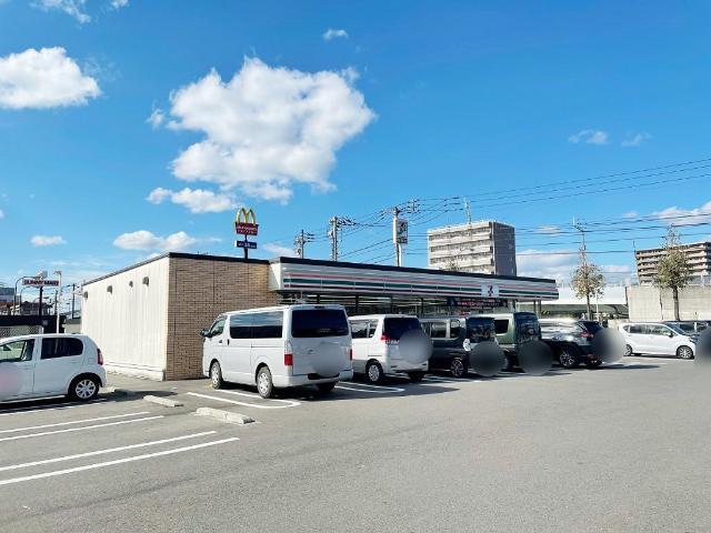 セブンイレブン高知河ノ瀬町店
