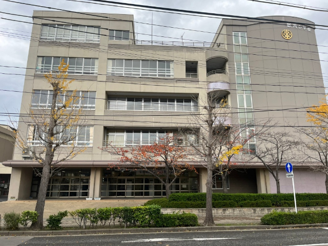 新潟市立新潟小学校