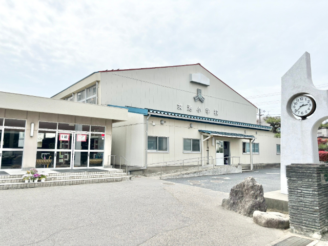新潟市立女池小学校