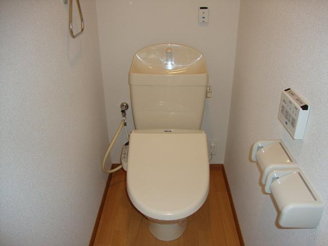 シャワー付トイレ