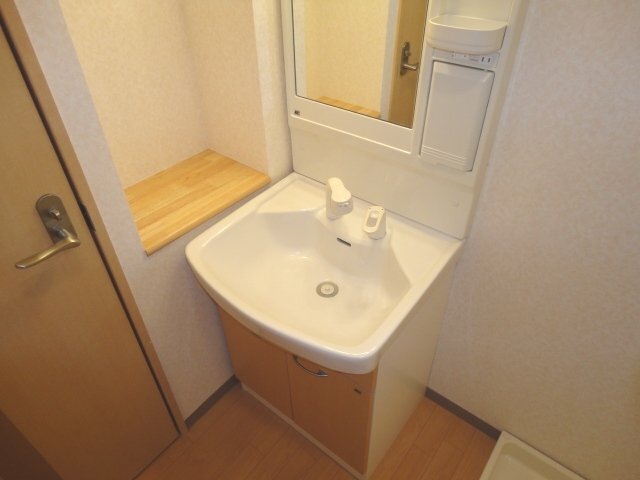 洗髪洗面化粧台