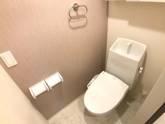 シャワー付トイレ