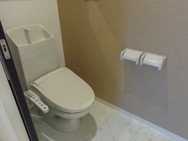 シャワー付トイレ（イメージ）
