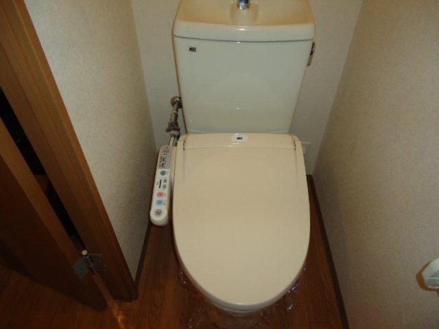 シャワー付トイレ