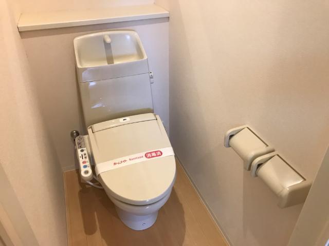 シャワー付トイレ