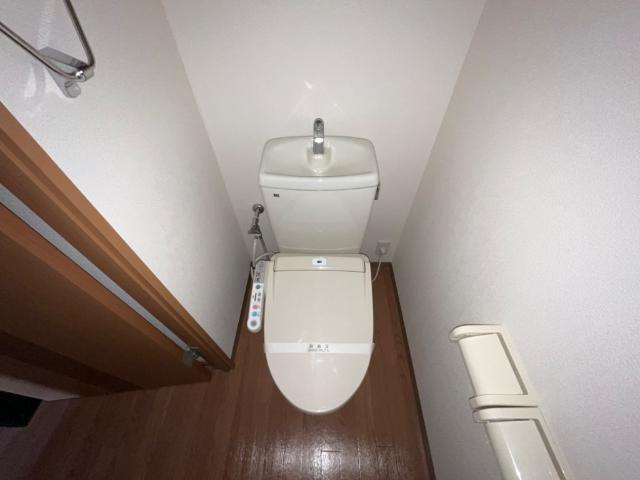 シャワー付トイレ