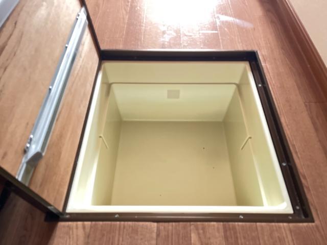 床下収納
