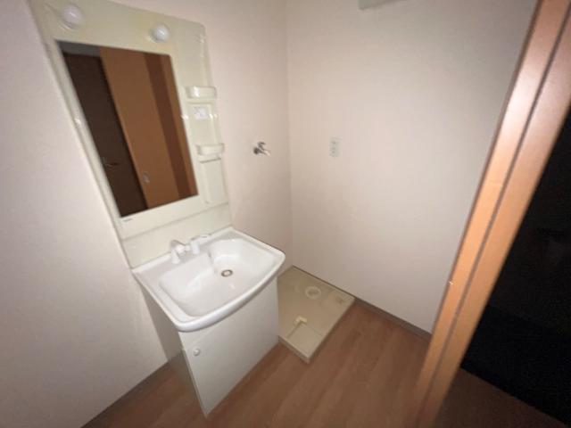 洗髪洗面化粧台