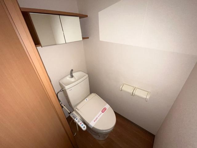 シャワー付トイレ