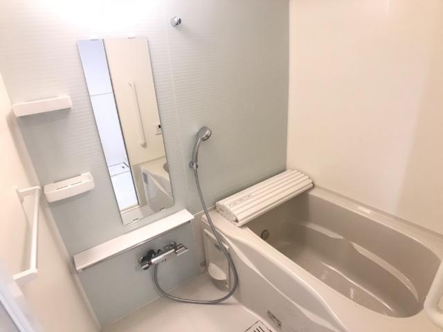 バス