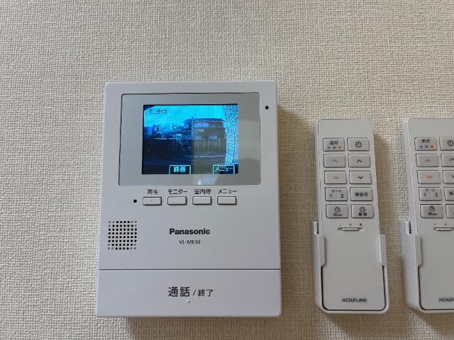 カメラ付インターホン