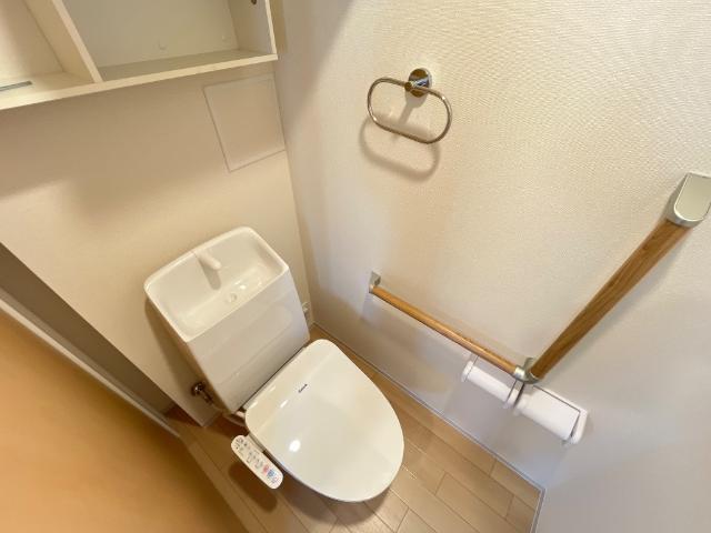 シャワー付トイレ