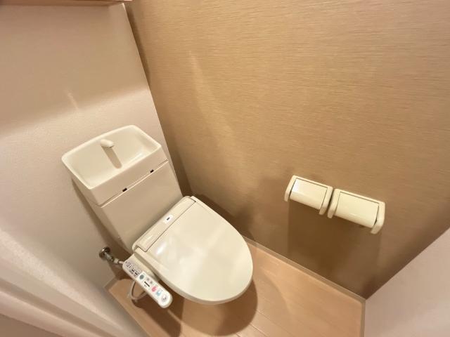 シャワー付トイレ