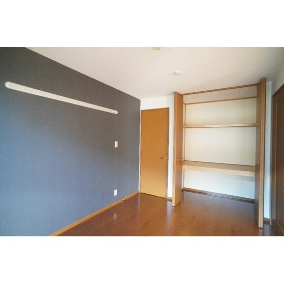 こちらは102号室になります。