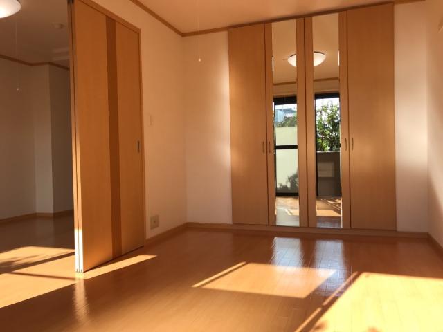 洋室